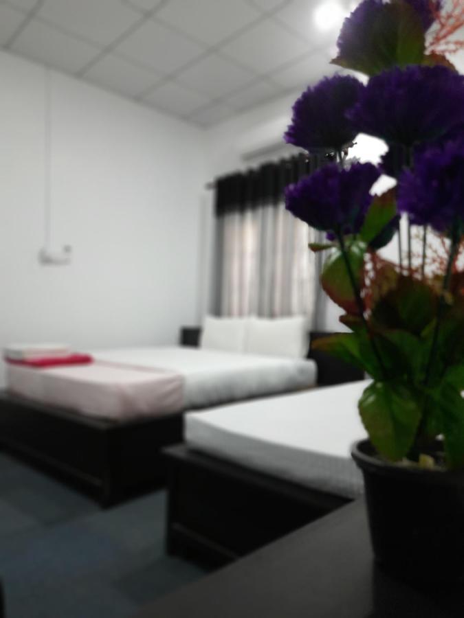 Taj Residence Puttalam Exterior photo