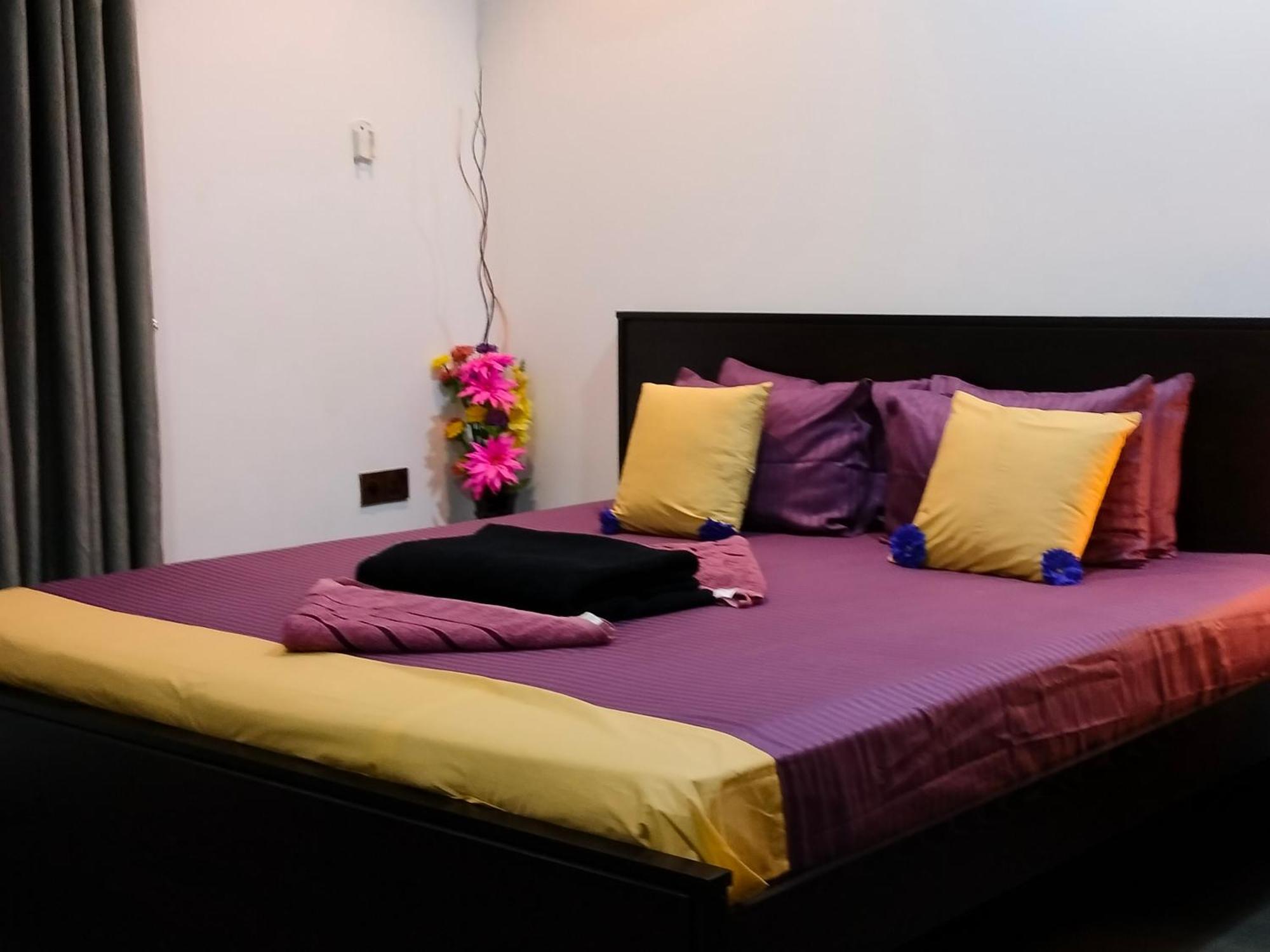 Taj Residence Puttalam Exterior photo